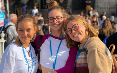 Exchange Student sorridenti al Soft Landind Camp in USA